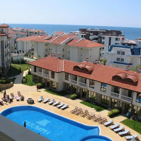 Triumph Village - Private - Black Sea 公寓 *