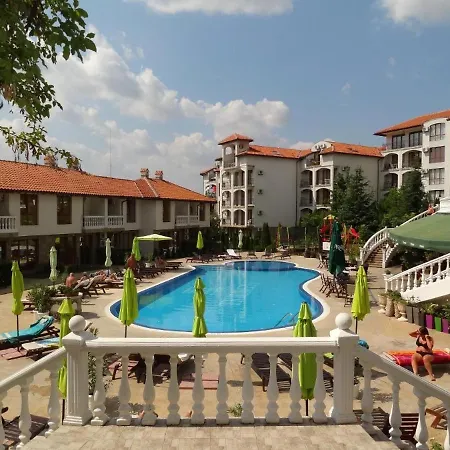 Apartamento Triumph Village - Private - Black Sea *